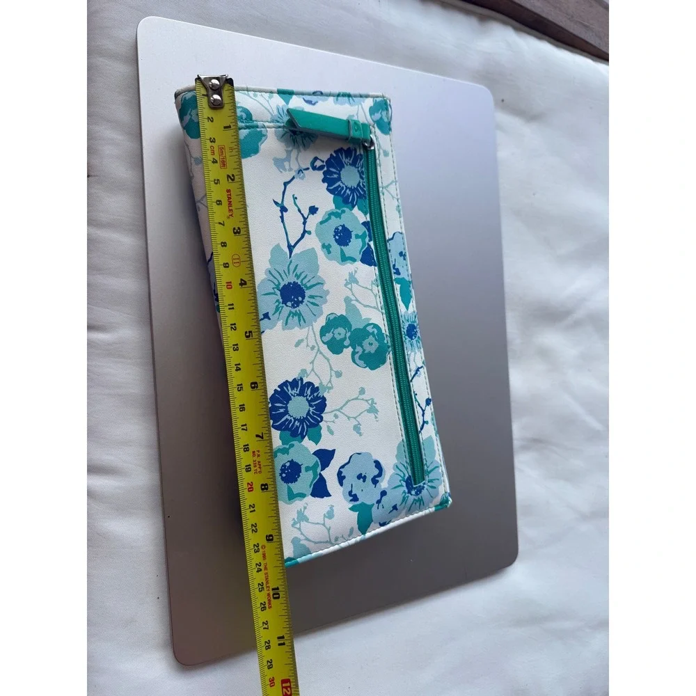 Kate‎ Landry Blue Teal Floral Envelope Clutch Wallet Snap Closure ID Window